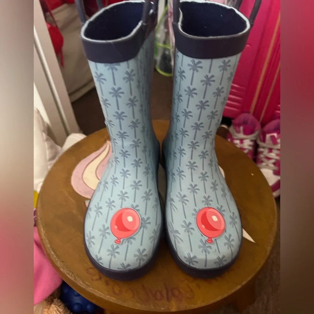 Disney Bluey rain boots unisex size 11/12 EUC